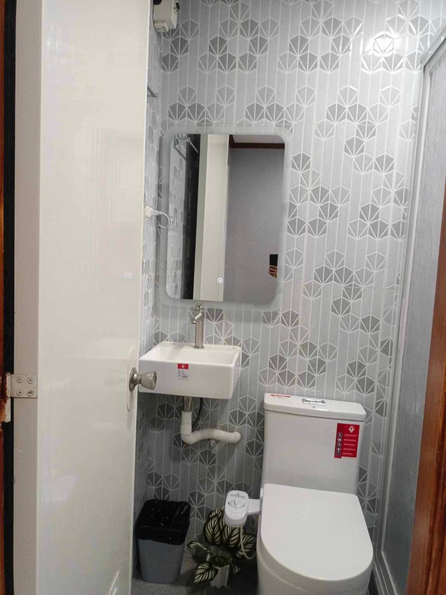 Fabuluz Luxury at Princess Place Malolos Exterior foto